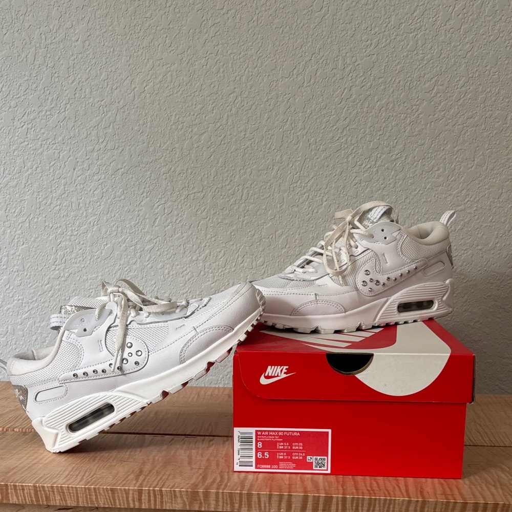Nike Air Max White Sneakers Excellent Condition